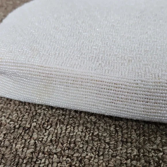 Vintage Needlepoint Petit Point Tapestry Framed Kiss-lock Beaded White Bag 7x9 - Picture 6 of 8